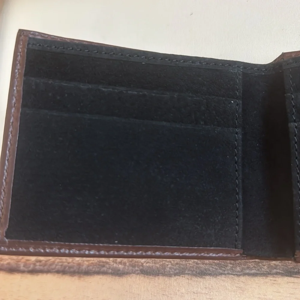 Justin Boots Genuine Leather Slim Bifold Brown Boot Stitch RFID Wallet